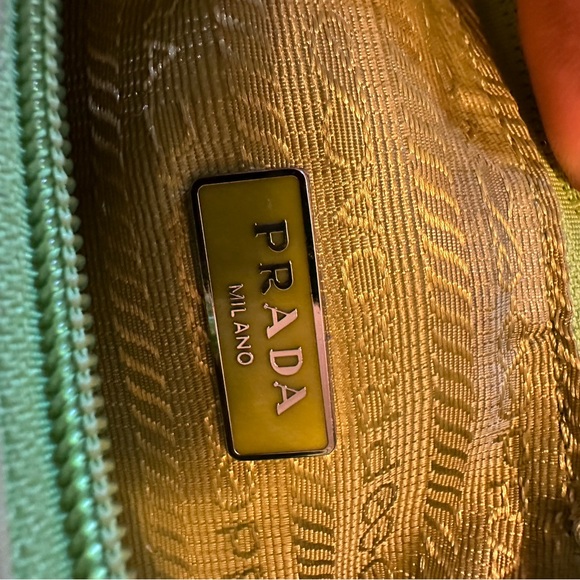PRADA Bag - Picture 9 of 14